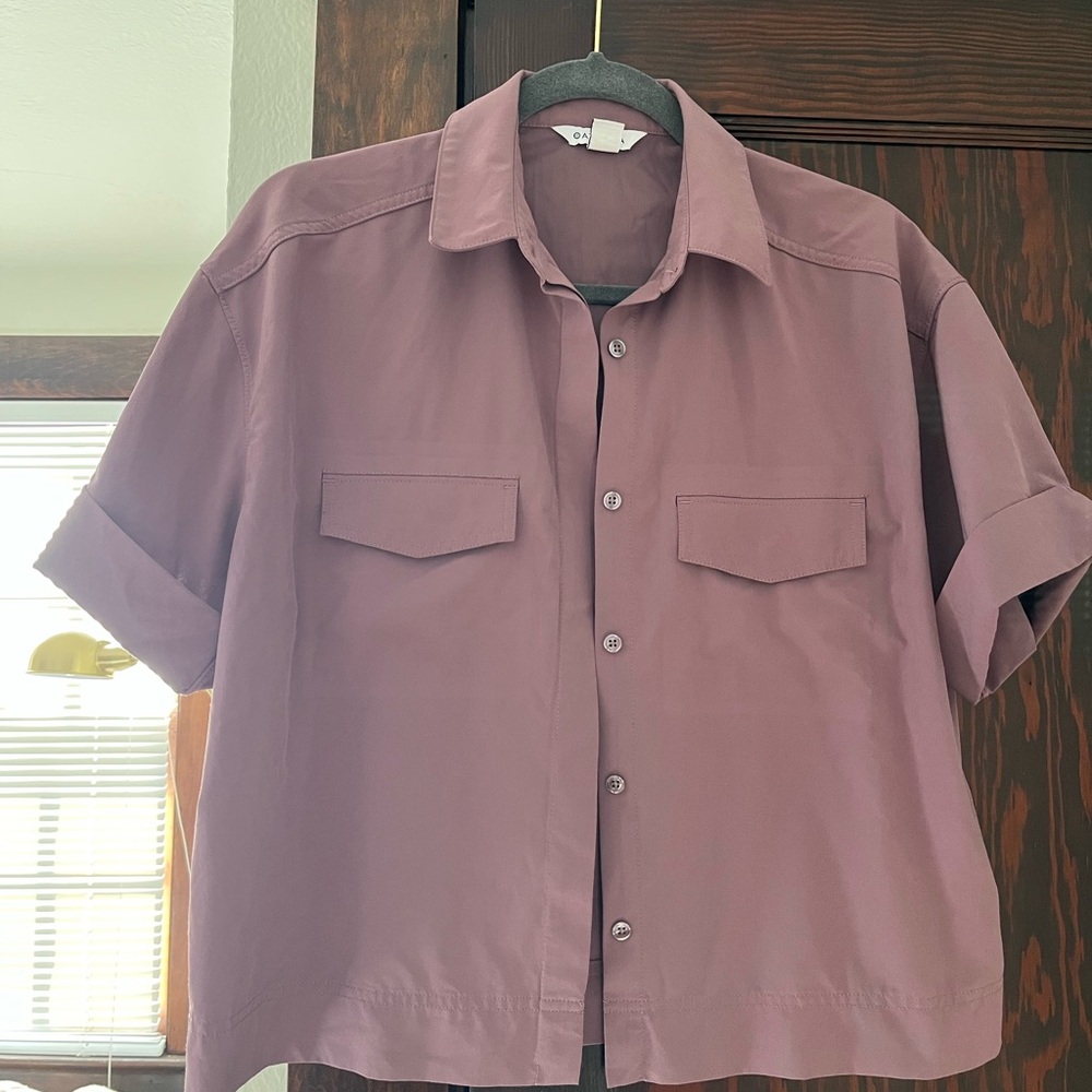 Athleta Short Sleeve Mauve Button-Up Shirt